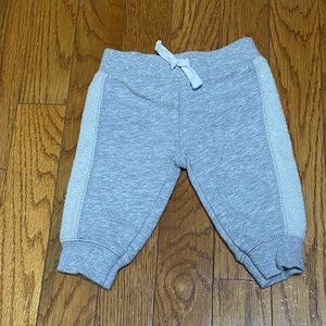 Carter's Baby Joggers Pant Size 3 Months (PRE-LOVED)